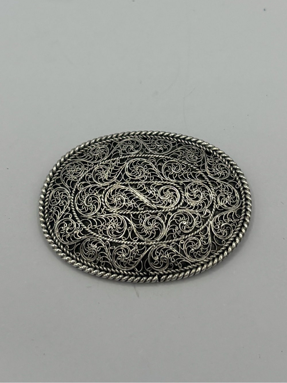 Vintage Sterling Silver 925 Filigree Oval Brooch Pin Scroll Openwork 11.54g 2”